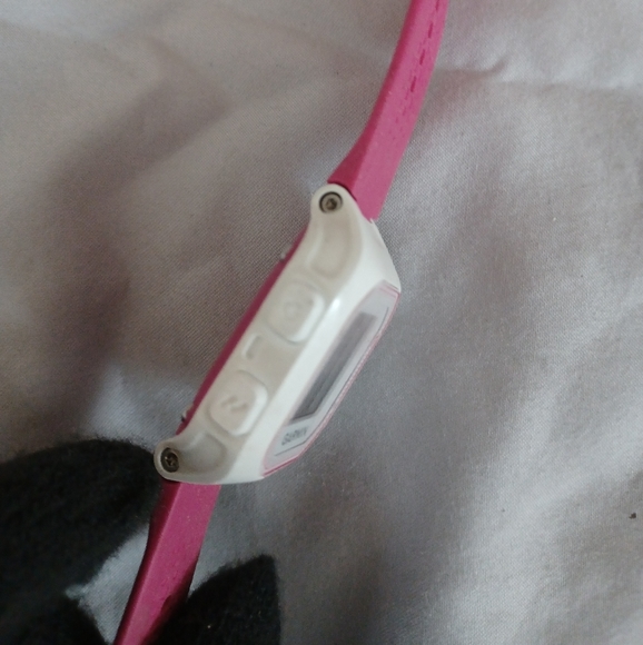Rare Pink and white GARMIN running watch band - Picture 5 of 9